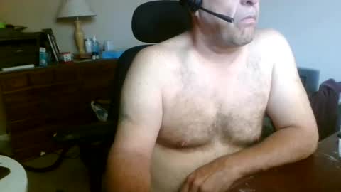 welderod online show from June 19, 9:30 pm