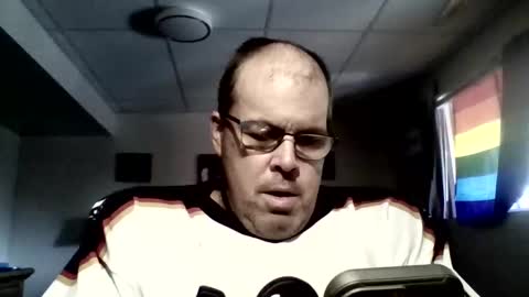 westcoasthockeyplayer online show from May 12, 12:19 am
