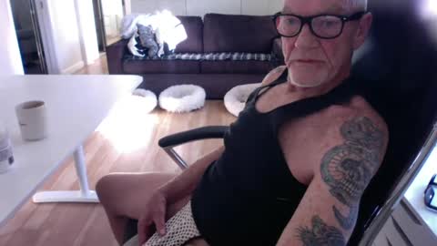 wesdtvalleyman online show from January 12, 10:43 pm