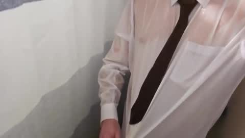 wetclothes87 online show from February 18, 7:00 pm