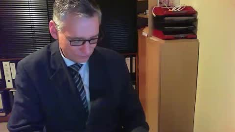 Franz online show from April 6, 4:20 am