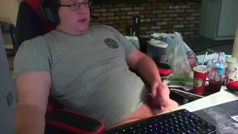 Snapshot of whateverdude555 chatting on October 26, 3:14 pm whateverdude555 online show from October 26, 3:14 pm