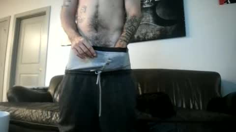 just  str8 stud nut  1000 online show from February 3, 1:38 pm