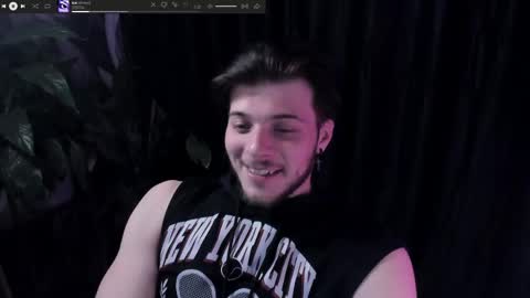 Gus online show from April 18, 9:04 pm