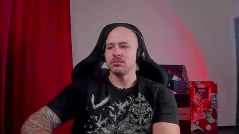 VI online show from November 30, 8:11 pm