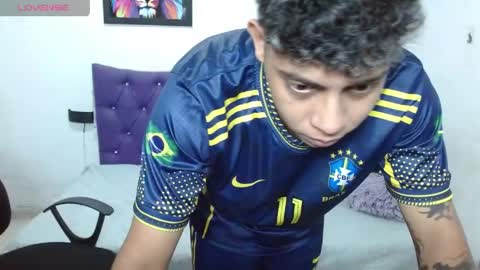 wiilliam online show from April 20, 10:23 pm