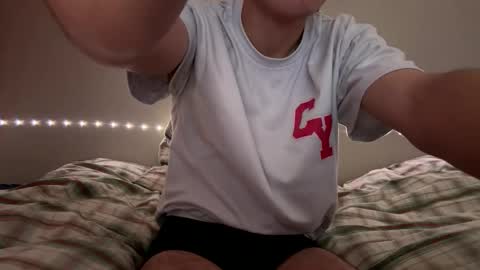 wilddesire18 online show from March 12, 7:10 pm