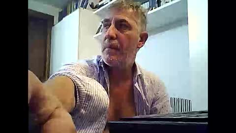 Willfire71 online show from December 5, 4:45 pm