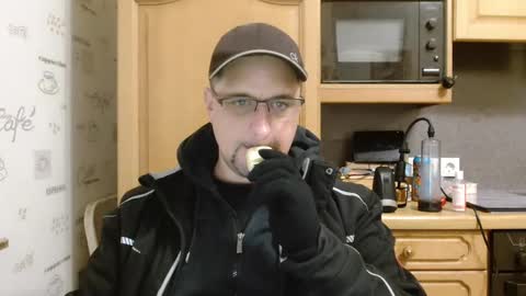 Dirty online show from December 9, 5:13 pm