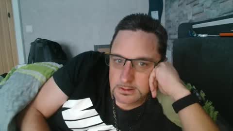 Dirty online show from September 28, 2:37 pm