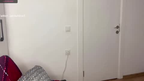 Wlademar online show from March 5, 3:41 am