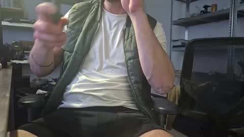 wnhz27 online show from November 22, 2:11 am