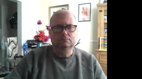 wobble444 online show from September 25, 8:35 am