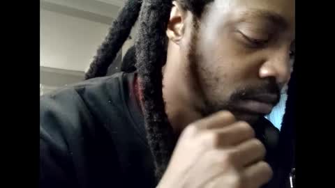 Woodpipe69 online show from December 16, 1:32 pm