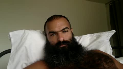 woof_wolf37 online show from October 4, 3:39 pm