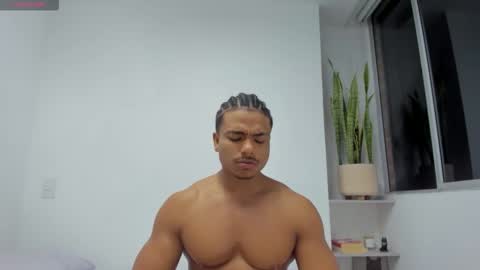 Xavier online show from November 14, 1:42 am