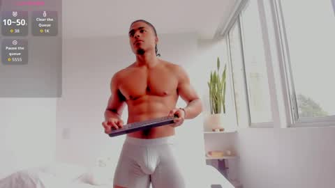 Xavier online show from April 8, 3:32 pm