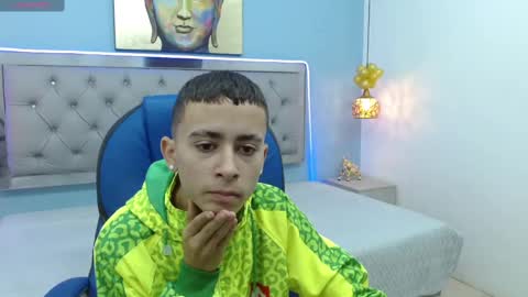 xavii_18_ online show from February 8, 12:06 pm