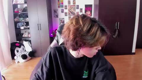 xIce Boy online show from April 6, 2:40 pm