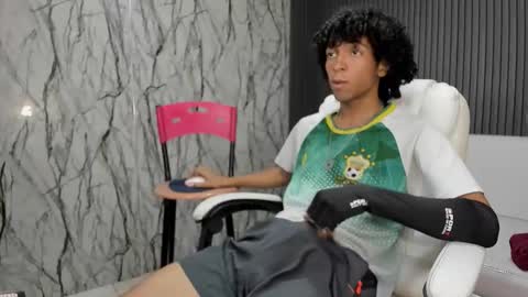 xion_ez online show from November 25, 8:22 pm