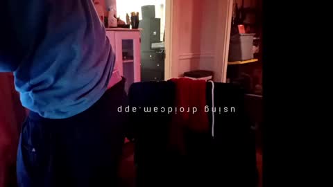 Snapshot of xstay_coldx chatting on February 18, 5:42 am Johnny online show from February 18, 5:42 am