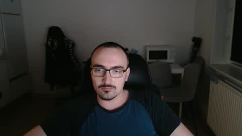 YamilLamal online show from November 10, 12:04 am