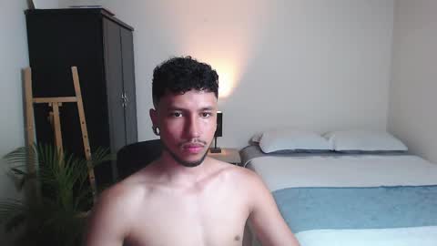 yeff online show from April 6, 11:16 pm