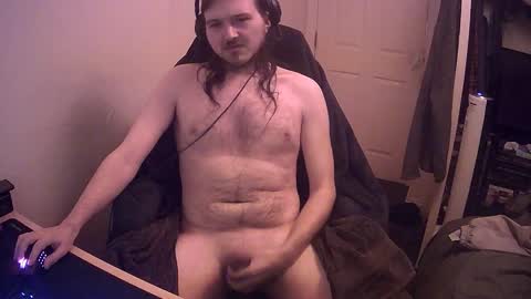 Snapshot of yeovil_alex chatting on October 27, 12:02 am Alex online show from October 27, 12:02 am