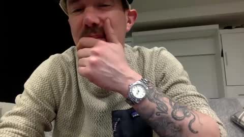 yesplesae online show from March 11, 6:21 am