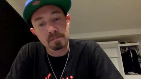 yesplesae online show from December 13, 2:54 am