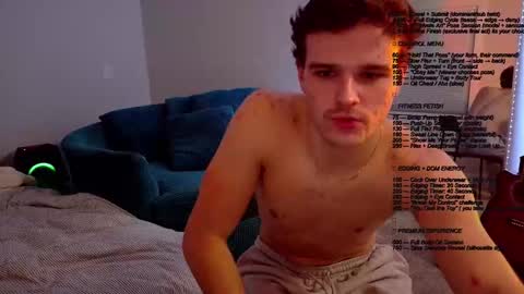 yngdesire1 online show from November 28, 1:20 am