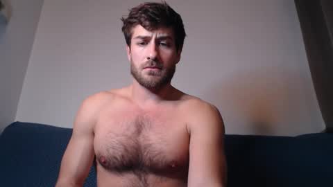 Yoooups online show from January 5, 9:40 pm