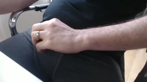 yorkiemanuk online show from March 5, 9:05 am