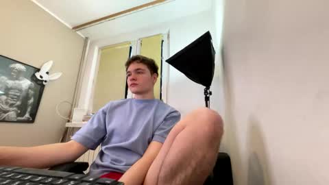 your_bunny123 online show from January 9, 1:16 pm