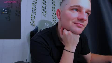 your_claddagh online show from November 16, 2:57 am