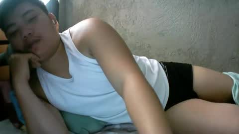 yourasian_lover29 online show from April 4, 1:02 am