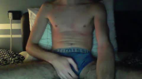 I am your date online show from February 7, 11:45 pm