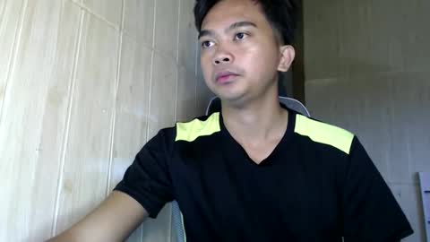 Snapshot of yourfantasyboyjr chatting on October 22, 1:53 am i am your dream boy  JR  online show from October 22, 1:53 am