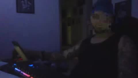 yourpersonalgeniusl online show from December 20, 8:49 am