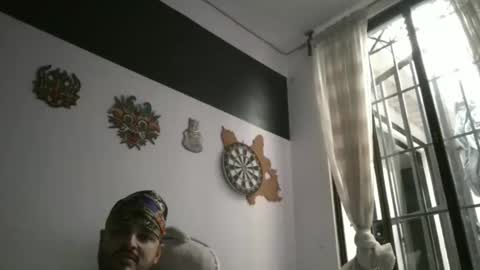 yourpersonalgeniusl online show from December 26, 8:32 pm