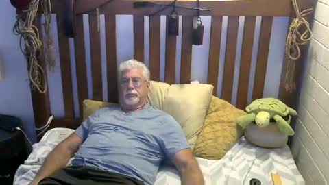 A Man online show from January 16, 11:37 pm