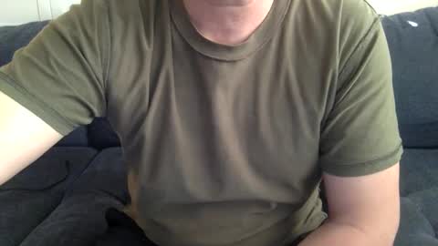 yque online show from February 19, 1:02 am