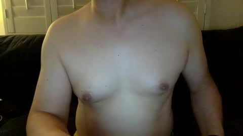 yque online show from March 10, 6:08 am