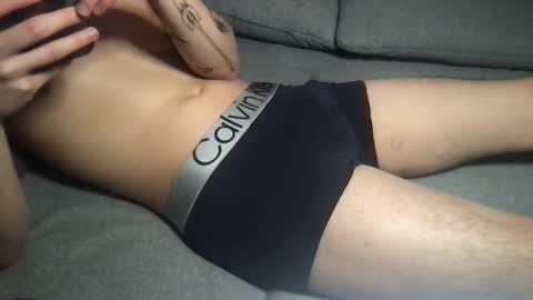 yxungcouple903 online show from February 12, 11:09 pm