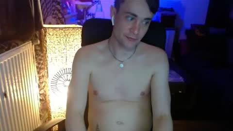   online show from November 15, 12:56 am