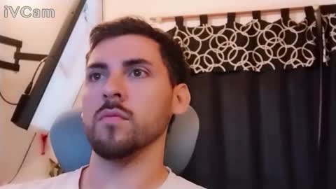 zaaaayn20 online show from April 16, 2:11 am