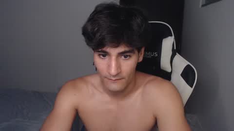 Arthur online show from December 5, 5:15 am