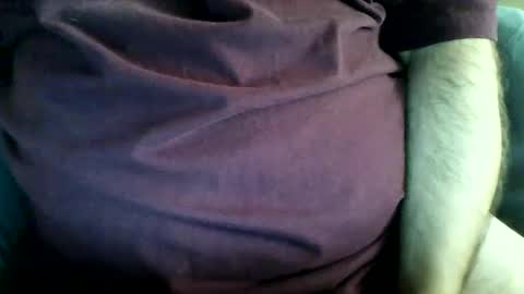 Snapshot of zeddie71 chatting on December 21, 5:07 pm zeddie71 online show from December 21, 5:07 pm