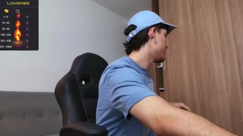 Zenn online show from December 3, 11:43 am