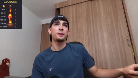 Zenn online show from December 23, 12:30 pm